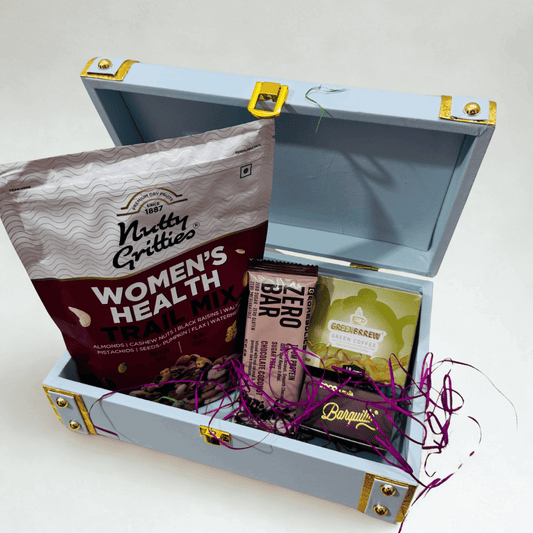 Luxury Truck Box Gift Hamper – Healthy Gourmet Treats (Customizable)