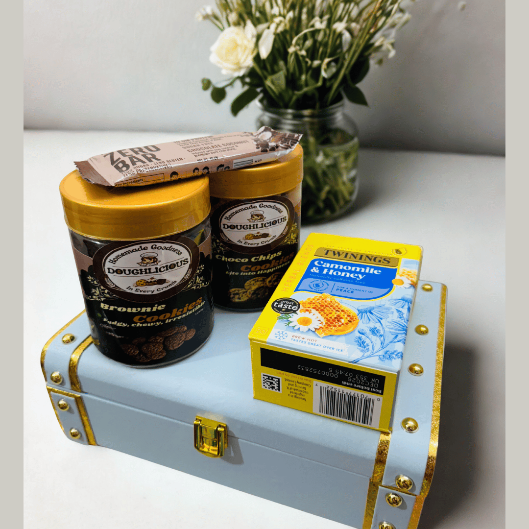 Luxury Truck Box Gift Hamper β Healthy Gourmet Treats (Customizable)