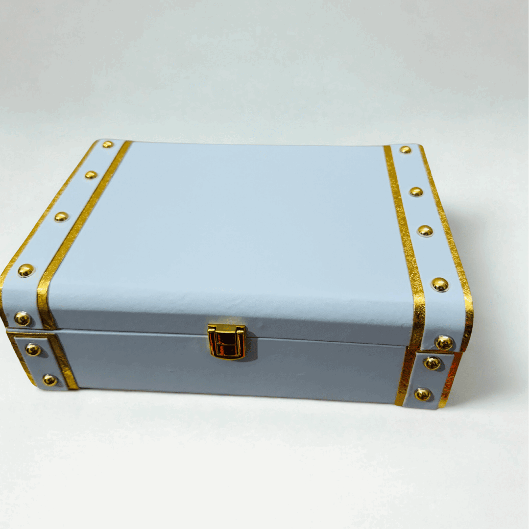 Luxury Truck Box Gift Hamper โ Healthy Gourmet Treats (Customizable)